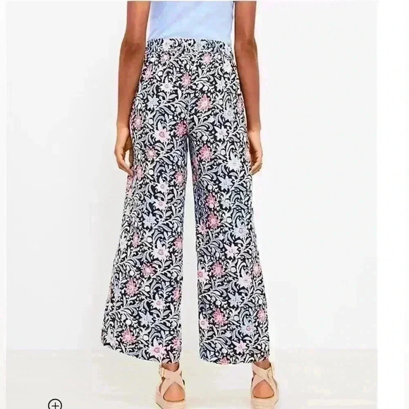 LOFT Women's Floral Wide Leg Crop in Spring Bloom Pants with Pockets Size MP - Picture 3 of 10